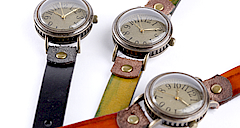 時計づくりのプロである私たちが、お客様の「こんな時計がほしい」というイメージを安く、かつ高品質に形にいたします。